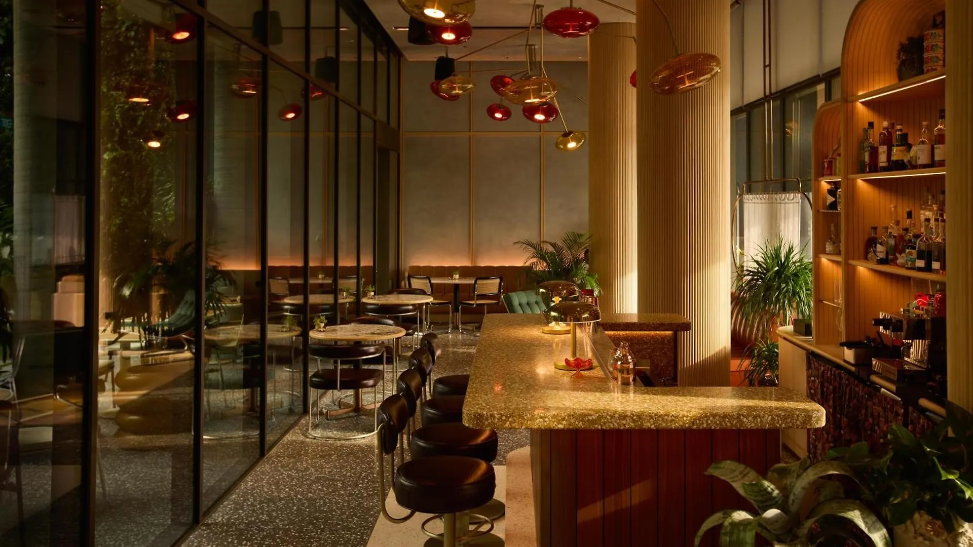 The Standard, Singapur Singapur